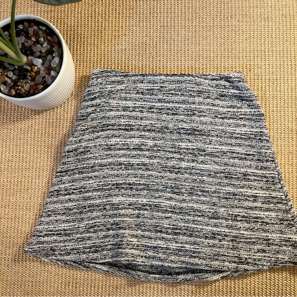LOFT, brindle multicolored short skirt - Picture 2 of 6